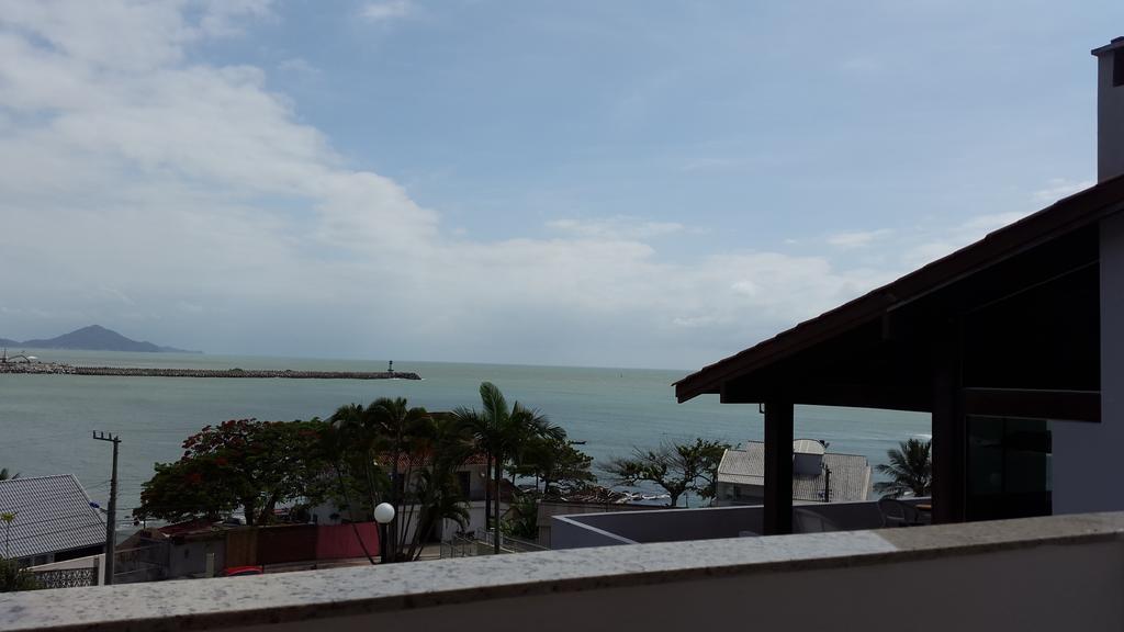Pousada Cabeçudas Itajaí Exterior foto